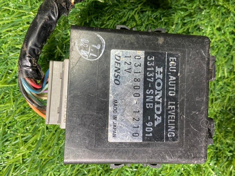 ECU, AUTO LEVELING Part no: 33137-SNB-901 for HONDA CIVIC Model 2008 