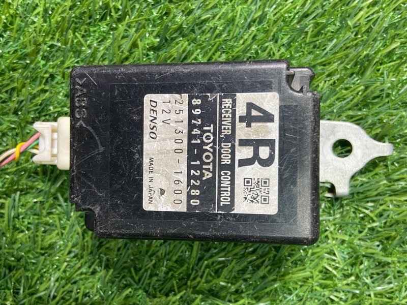 RECEIVER, DOOR CONTROL Part no: 89741-12280 for TOYOTA COROLLA AXIO, FIELDER