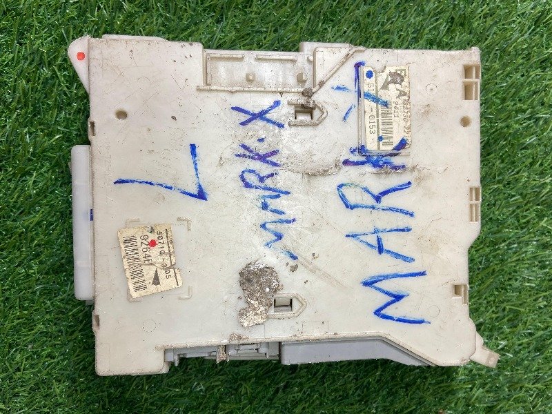 FUSE BOX , PASSENGER SIDE, Part No: 82730-22160, for TOYOTA MARK X, GRX12, Model: 11/2004-08/2009 Ja