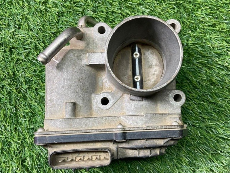 BODY ASSY, THROTTLE, Part No: 22030-21030, For TOYOTA COROLLA AXIO, VITZ, YARIS, 