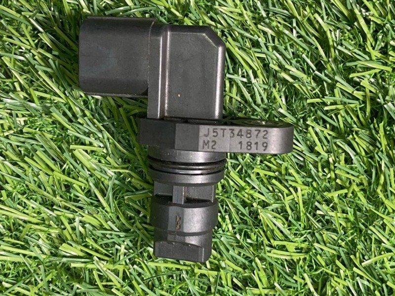 Camshaft Position Sensor OEM# J5T34872 For Suzuki Swift IV 